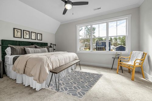 Rugshop Contemporary Geometric Design for Patio Rugs,Deck Rugs,Balcony Rugs Indoor/Outdoor Area Rug 5' x 7' Blue in Grey Traditional Bedroom with King Bed