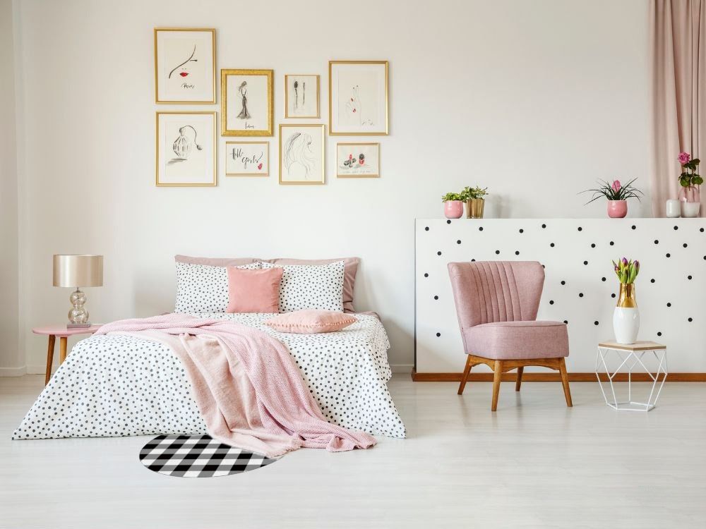See Black And White Farmhouse Rugs In Your Room Checkered Farmhouse Round Area Rug in Bedroom
