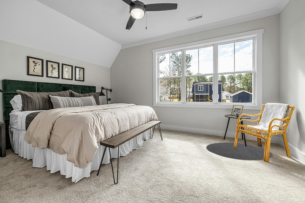 Round rug decorating ideas in Grey Traditional Bedroom with King Bed