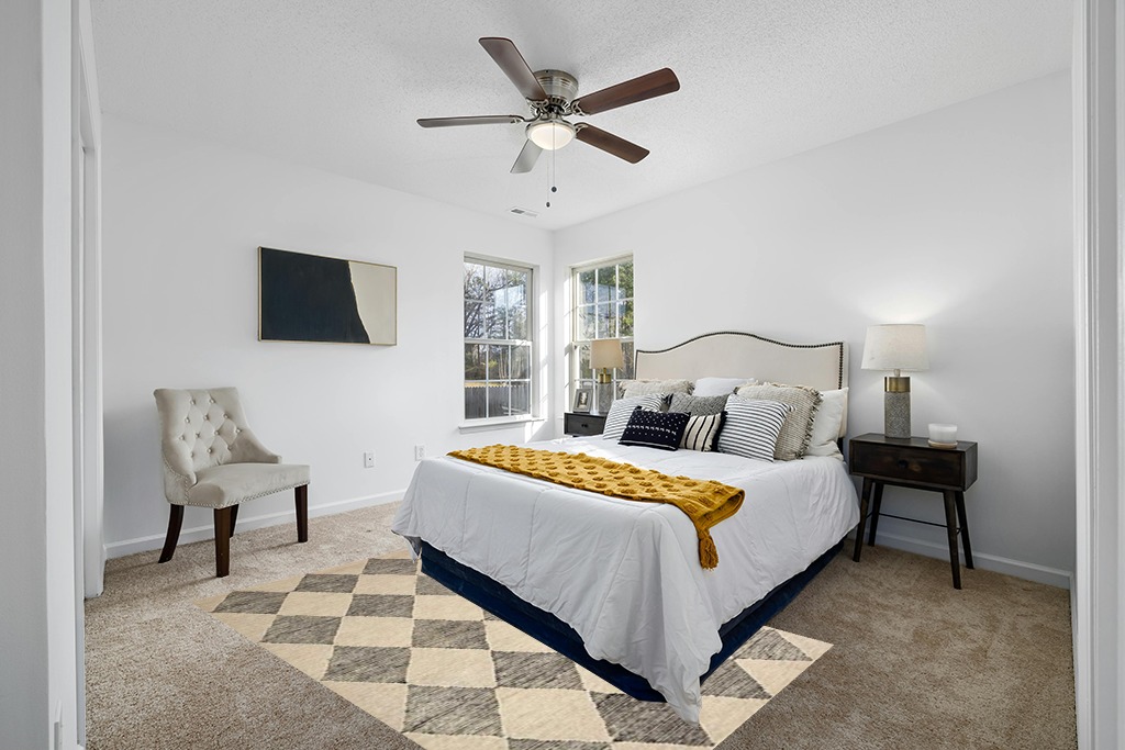 Loloi Chris Loves Julia x Francis Beige/Charcoal 5'-0" x 7'-6" Area Rug in White and Yellow Modern Bedroom