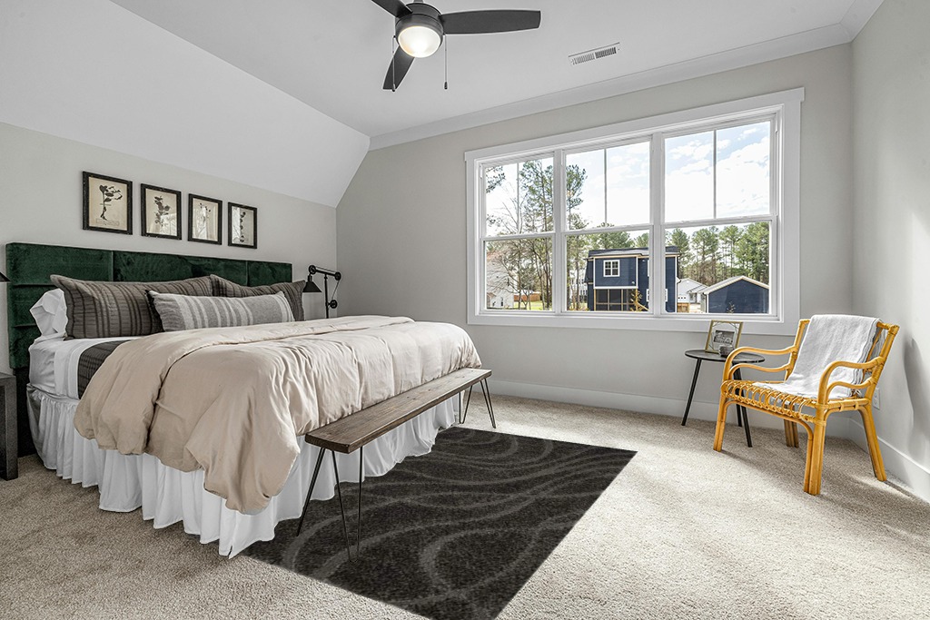 SAFAVIEH Florida Shag Collection Area Rug - 5'3" x 7'6", Grey & Grey, Non-Shedding & Easy Care, 1.2-inch Thick Ideal for High Traffic Areas in Living Room, Bedroom (SG471-8080) in Grey Traditional Bedroom with King Bed
