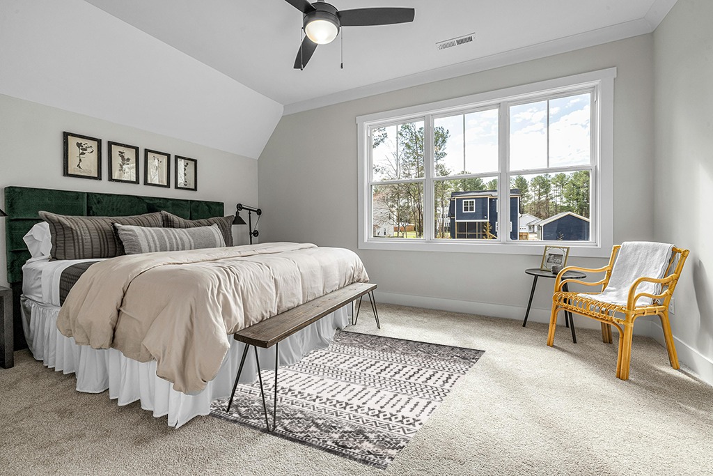 Art&Tuft 5x7 and 5x8, Black and Grey Rug in Teal and Orange Wood Bedroom