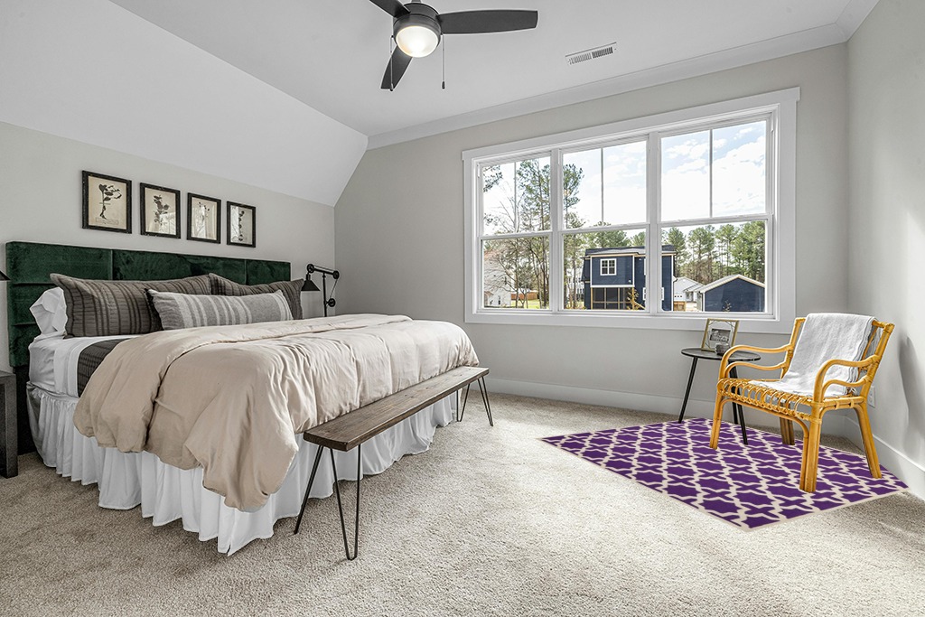SAFAVIEH Cambridge Collection 6' Square Purple / Ivory CAM125K Handmade Moroccan Premium Wool Area Rug in Grey Traditional Bedroom with King Bed