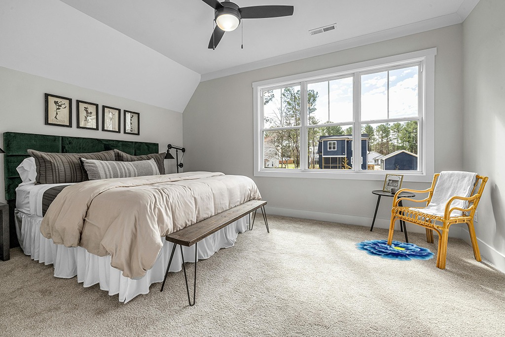 Round rug decorating ideas in Grey Traditional Bedroom with King Bed
