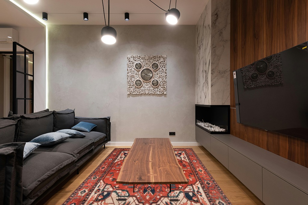 VK VK·LIVING Machine Washable Rug 6' x 9' Vintage Design Machine Washable Area Rugs with Non-Slip Backing for Living Room, Bedroom, Home Decor Area Rug, Red in Dark Wood Living Room with Black Couch