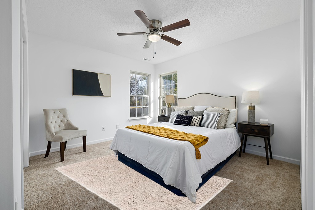 Rugs.com Infinity Collection Solid Shag Area Rug 5' x 8' Linen Shag Rug Perfect for Living Rooms, Large Dining Rooms, Open Floorplans in White and Yellow Modern Bedroom