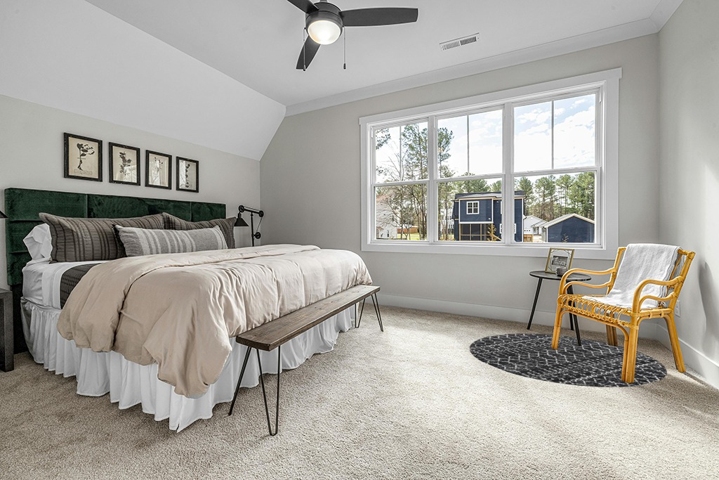Round rug decorating ideas in Grey Traditional Bedroom with King Bed