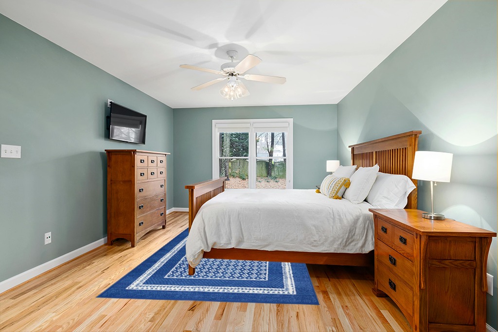 Blue rug ideas in Teal and Orange Wood Bedroom