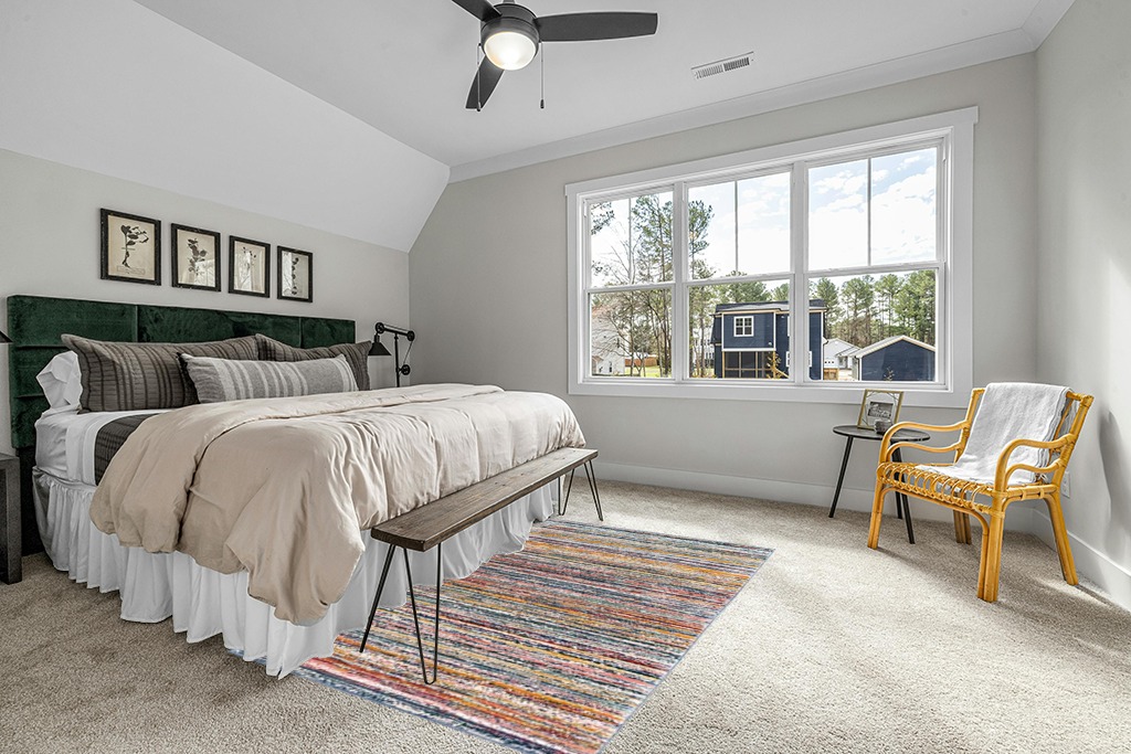 Unique Loom Gemstone Collection Area Rug - Topaz (5' 3" x 7' 9" Rectangle, Multi/ Blue) in Grey Traditional Bedroom with King Bed