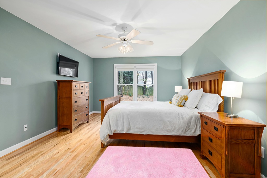 Sheepskin rug bedroom ideas in Teal and Orange Wood Bedroom