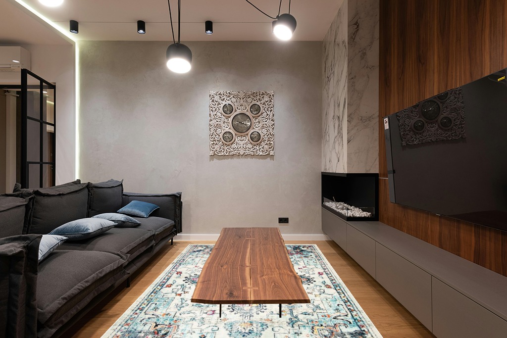 SAFAVIEH Madison Collection Area Rug - 6' x 9', Cream & Blue, Boho Chic Medallion Distressed Design, Non-Shedding & Easy Care, Ideal for High Traffic Areas in Living Room, Bedroom (MAD473B) in Dark Wood Living Room with Black Couch
