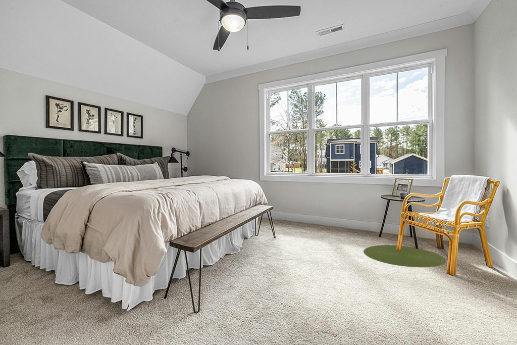 Round rug decorating ideas in Grey Traditional Bedroom with King Bed