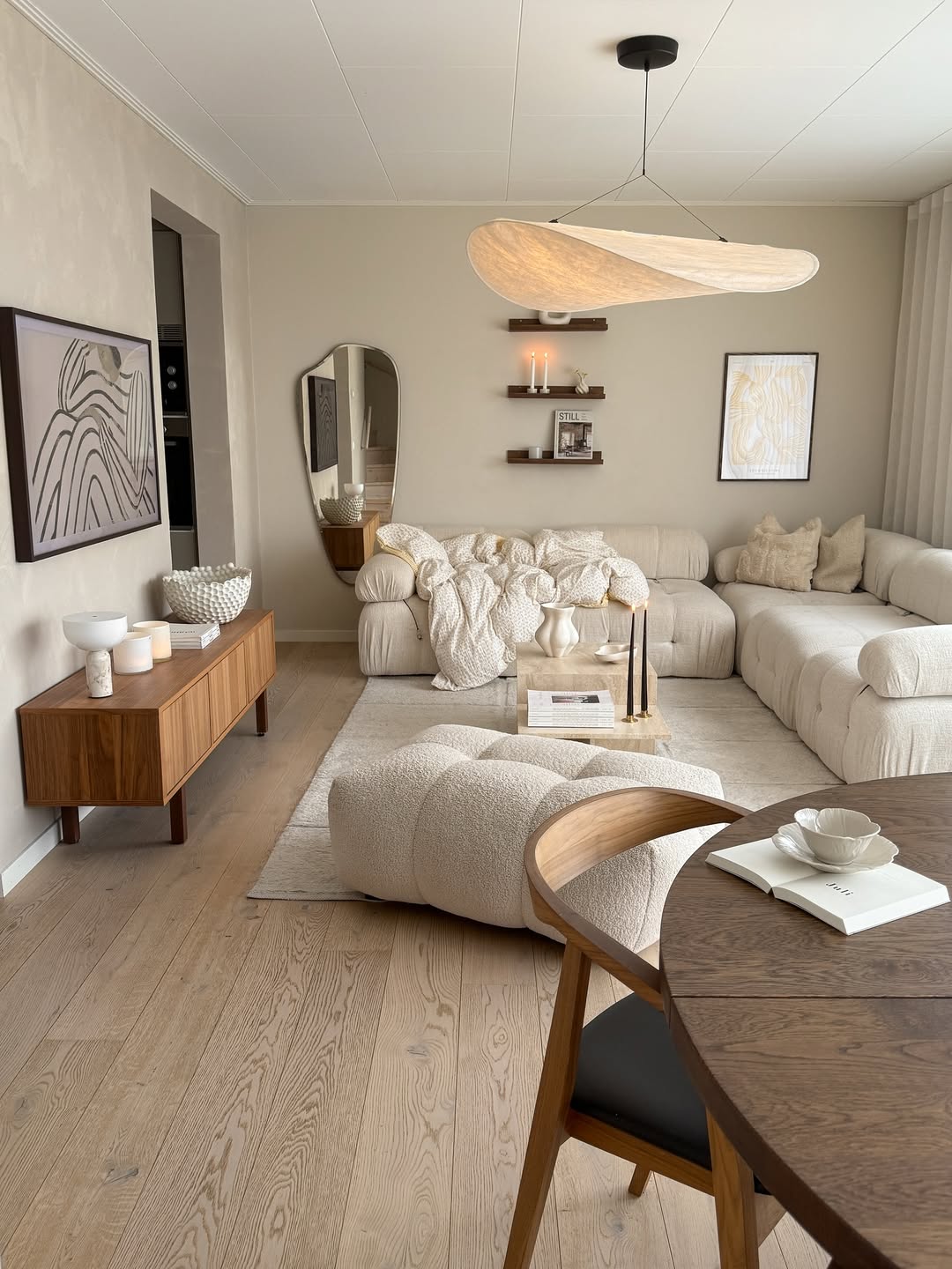 What Size Rug for Couch And Coffee Table: Ultimate Guide for Perfect Fit